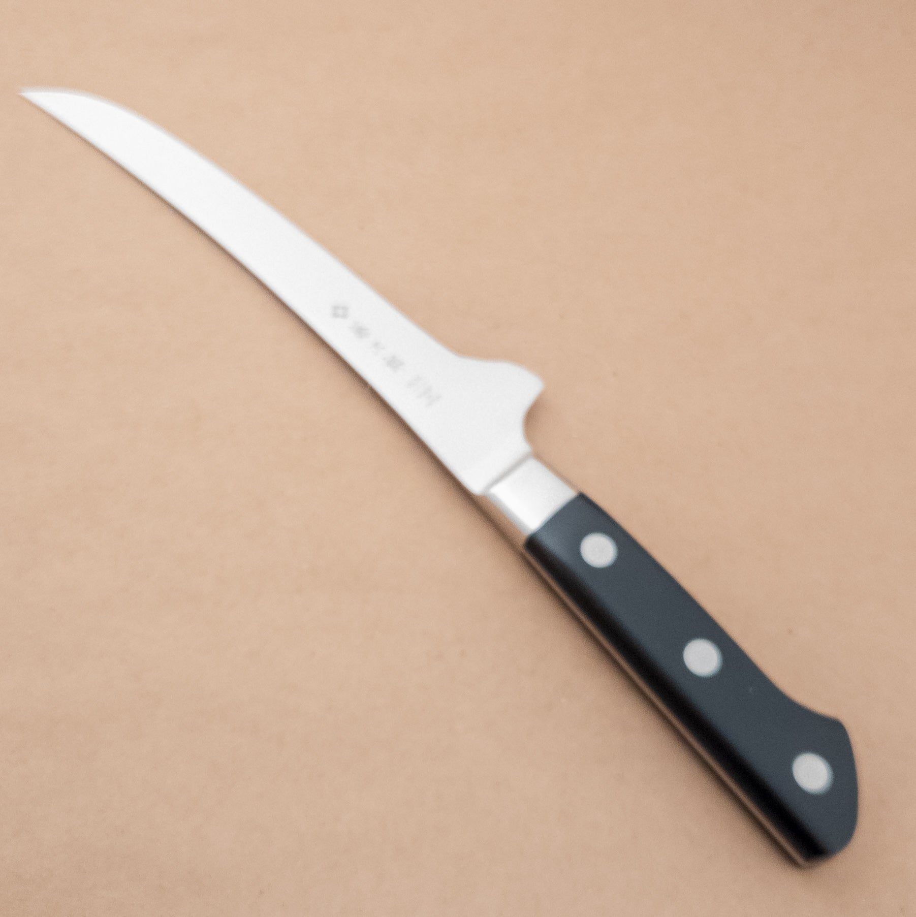 180mm Tojiro Classic DP VG10 Western Boning right side - District Cutlery