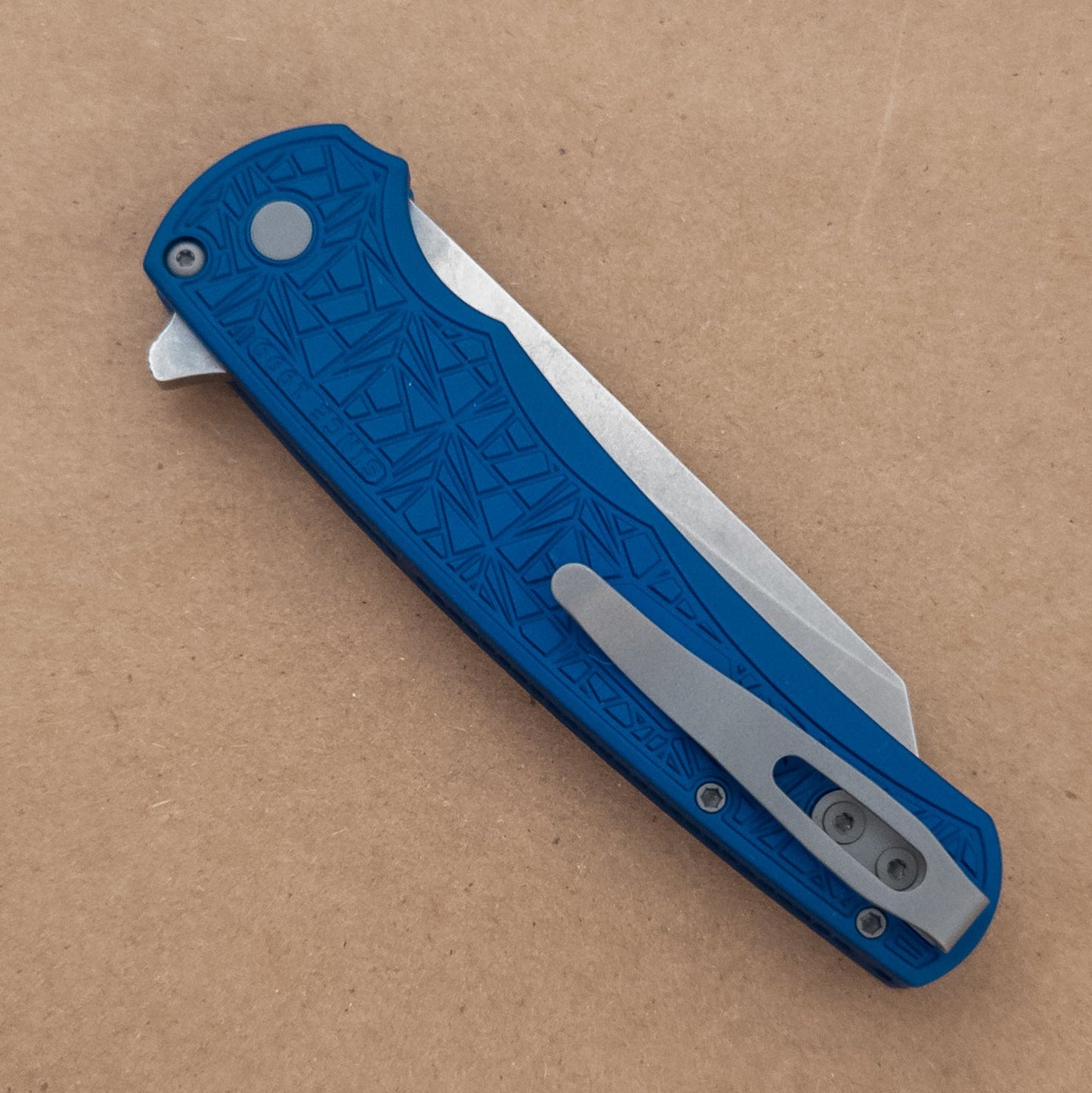 PRO - TECH Malibu Magnacut Reverse Tanto 5405 - BLUE Nexus closed - District Cutlery