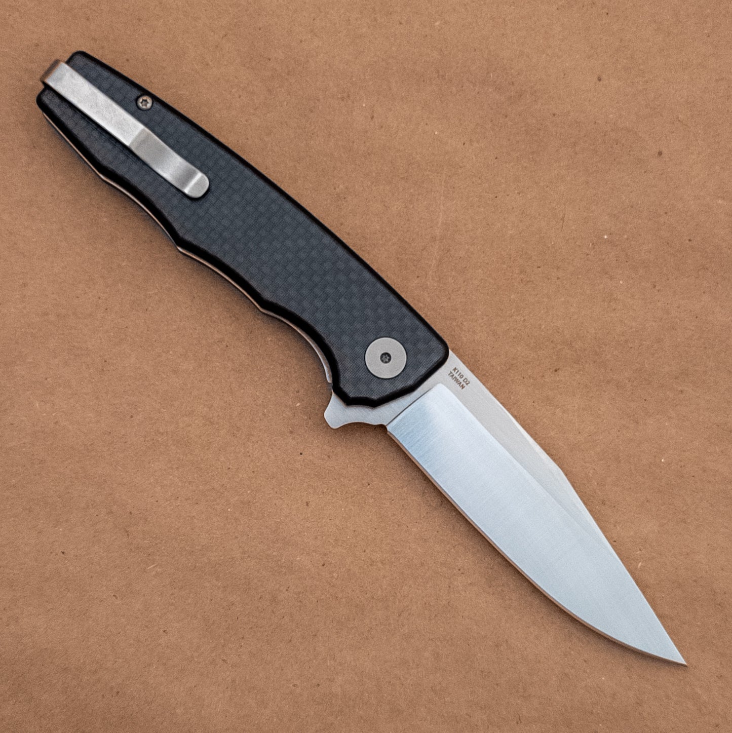 3.5" Ocaso Strategy D2 Carbon Fiber G10 Satin Flipper
