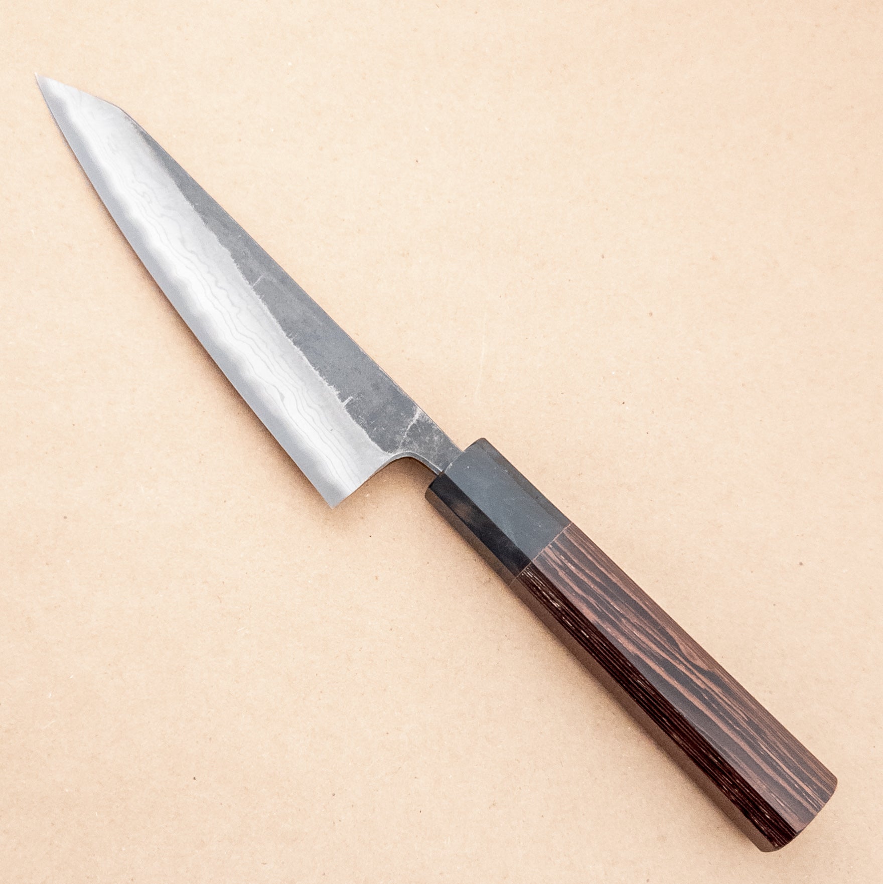 150mm Hatsukokoro Kumokage Wa Honesuki - District Cutlery