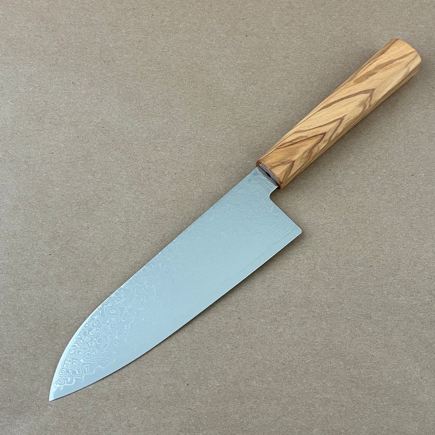 180mm Hatsukokoro Ryuhyo SG2 Damascus Wa Santoku