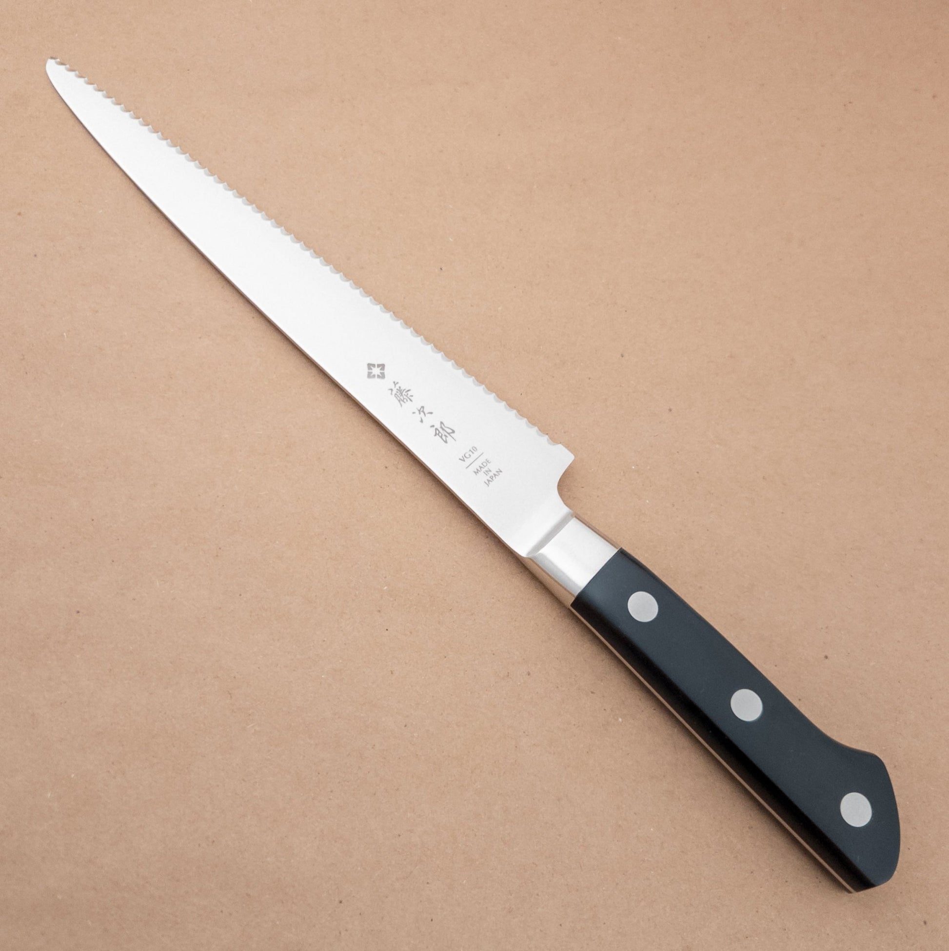 225mm Tojiro Classic DP VG10 Bread Yo Handle - District Cutlery