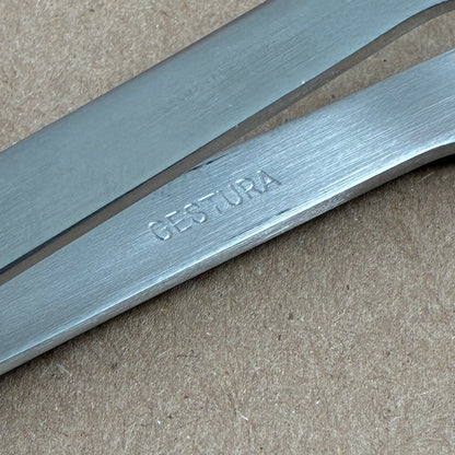 GESTURA Silver Stando Tweezer