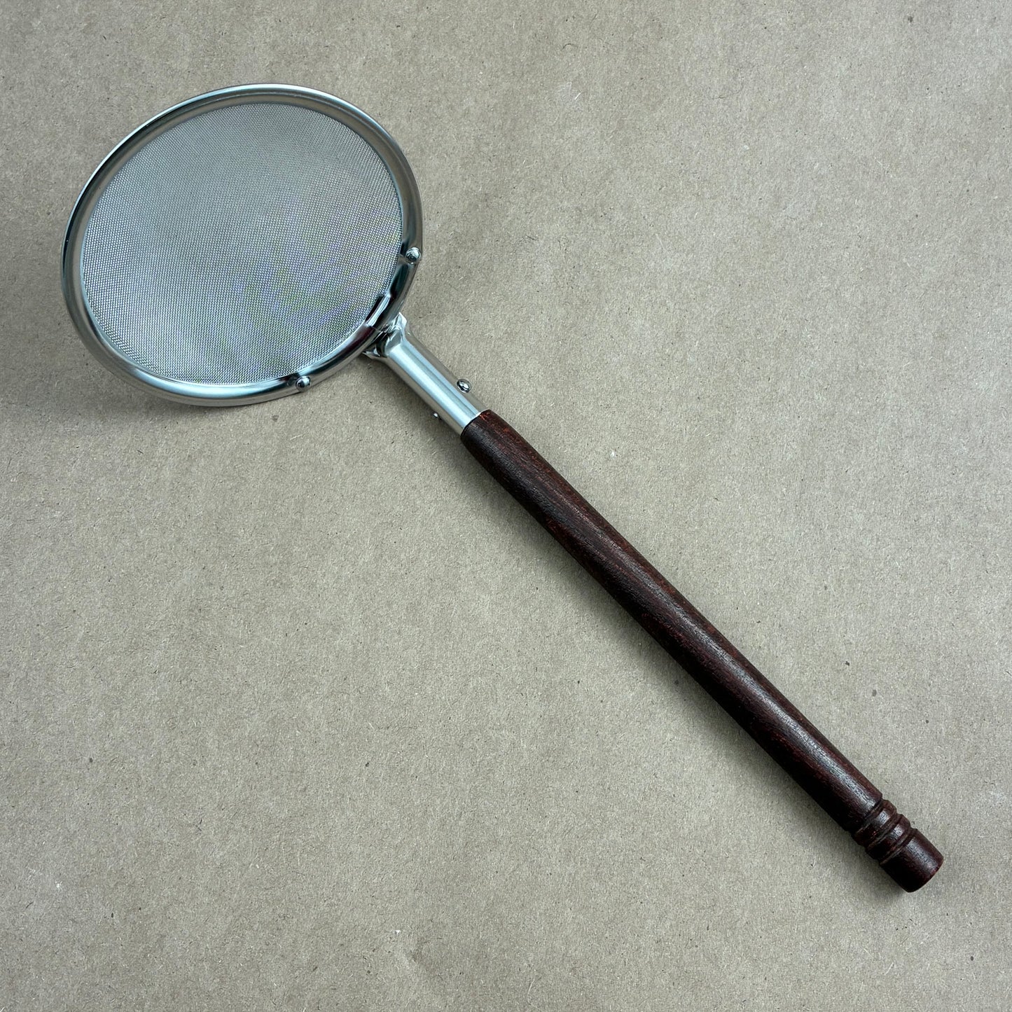 Wooden Handle Round Mesh Skimmer