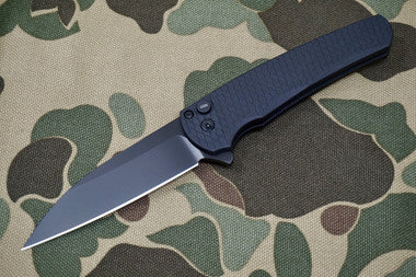 PRO-TECH Malibu Operator Dragon Scale DLC Wharncliffe Flipper