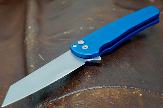 PRO-TECH Malibu Blue Reverse Tanto Flipper