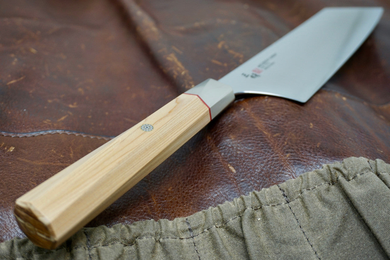 MCUSTA Zanmai Beyond Bunka Kitchen Knife - Aogami Super