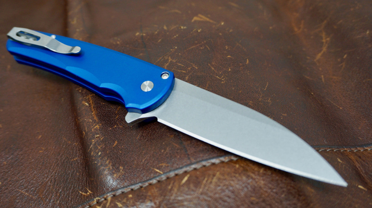 PRO-TECH Malibu Blue Wharncliffe Flipper