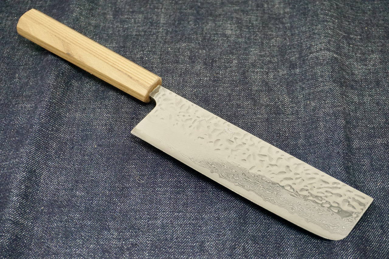 Tsunehisa Damascus AUS10 Nakiri - 150mm