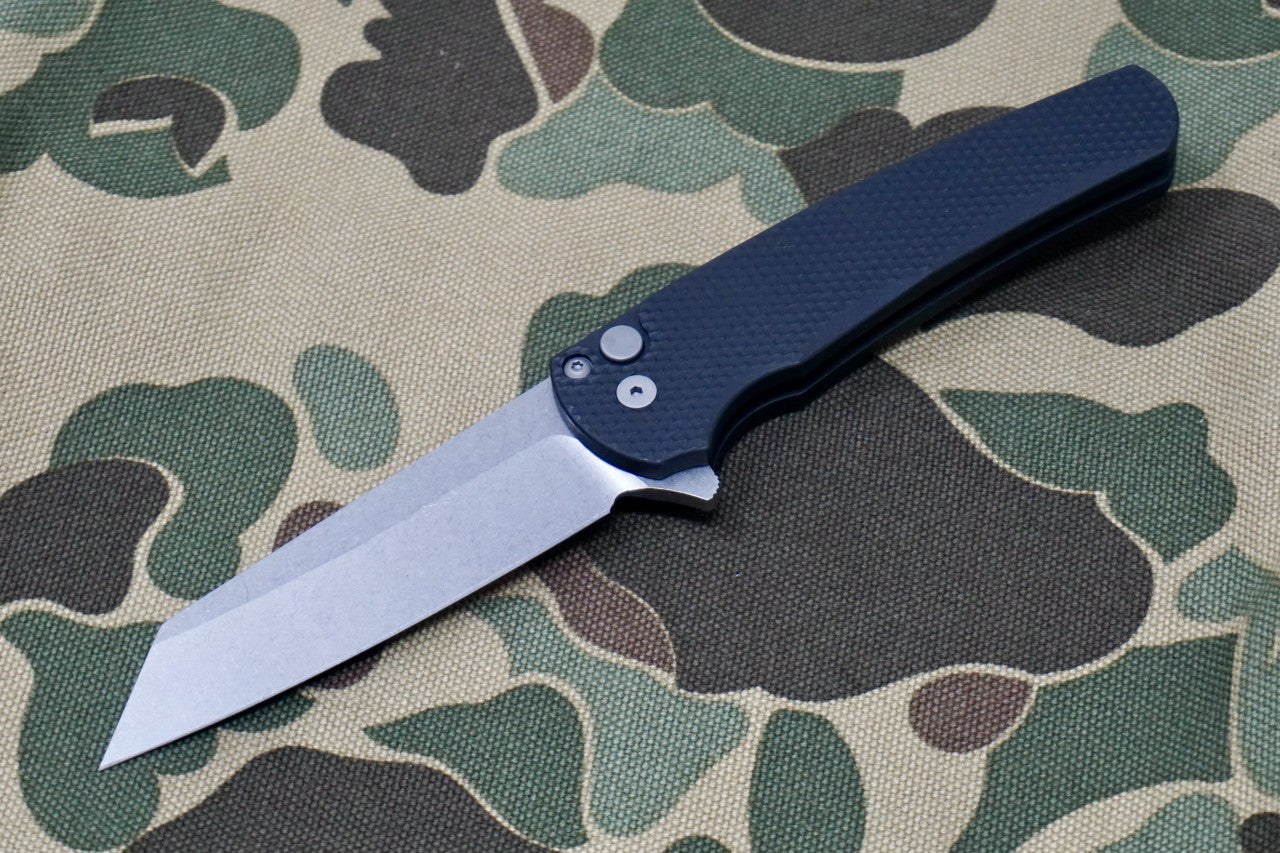 PRO-TECH Malibu Textured Black Reverse Tanto Flipper