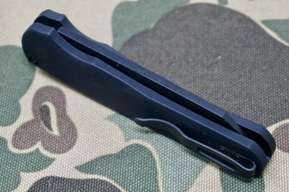 PRO-TECH Malibu Operator Black DLC Reverse Tanto Flipper