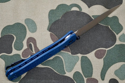 Benchmade Bugout Crater Blue Folding Knife 535FE05