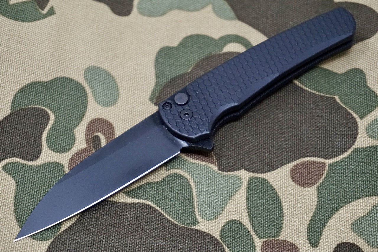 PRO-TECH Malibu Dragon Scale DLC Wharncliffe Flipper