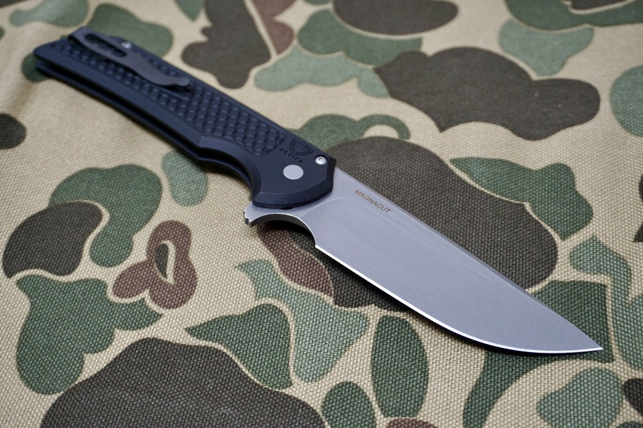 PRO-TECH Mordax Black  Flipper MX105