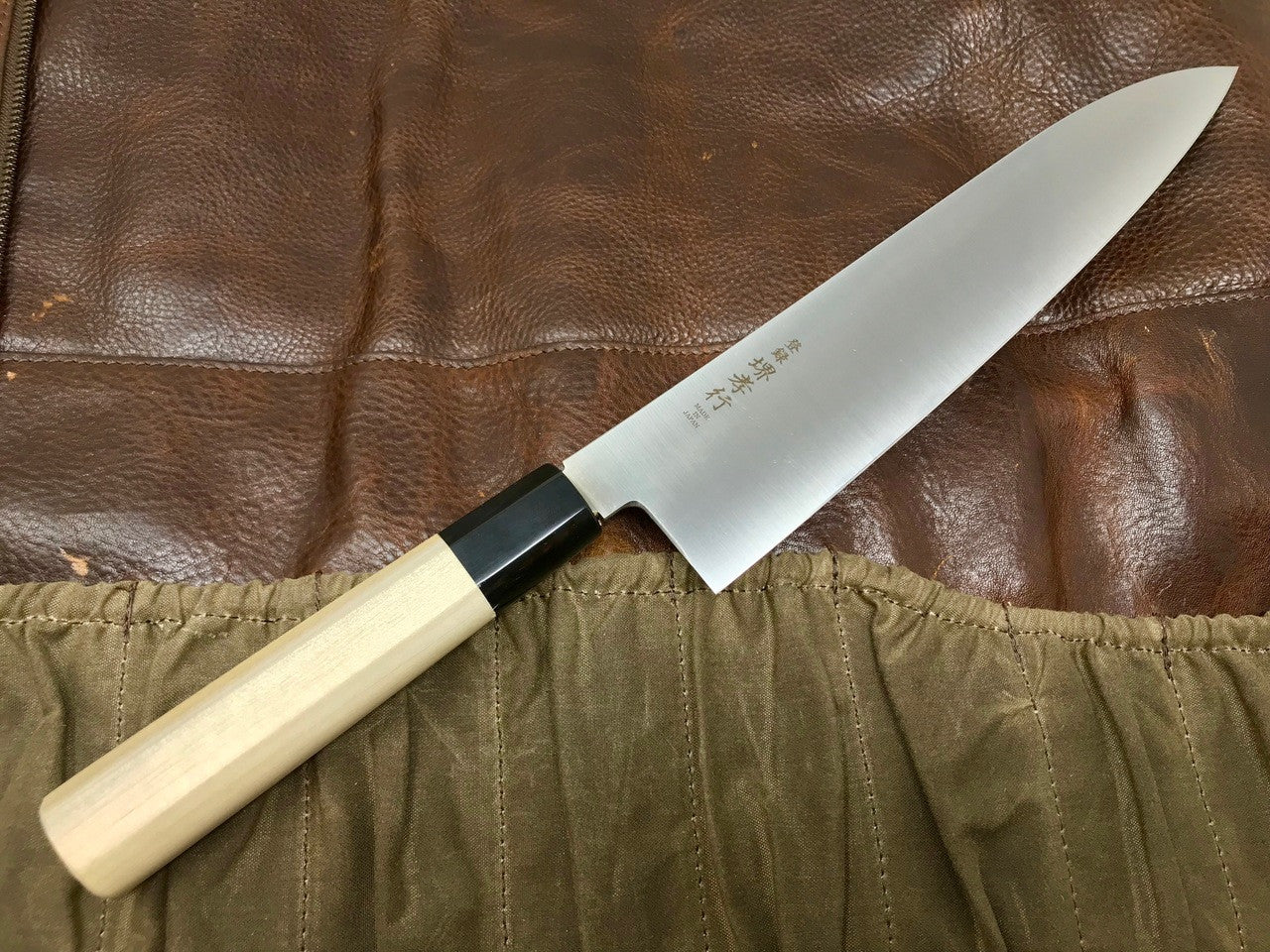 Takayuki Grand Chef Knife - 240mm Wa Handle