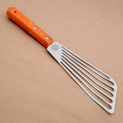 Fish spatula