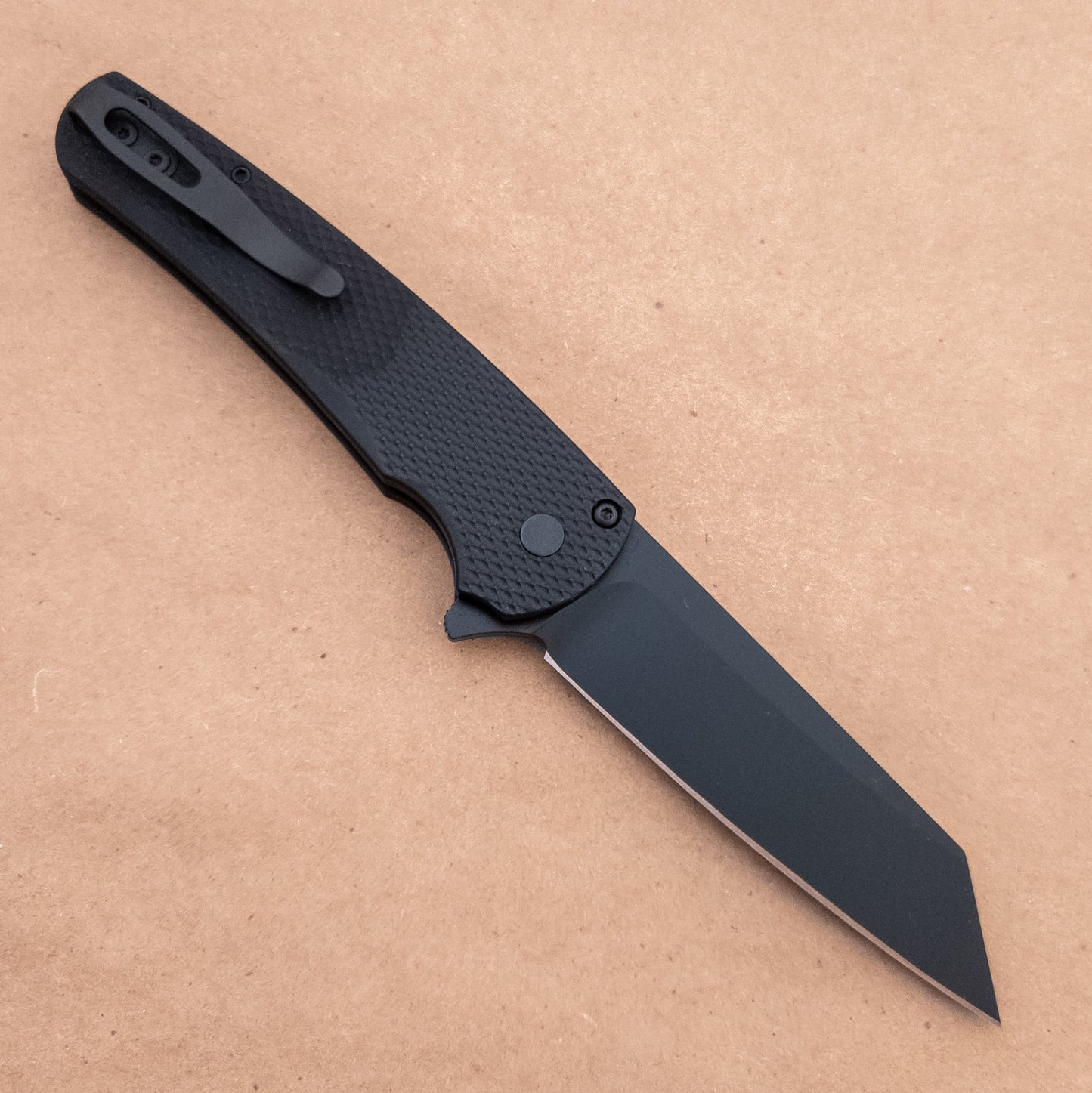 PRO-TECH Malibu Magnacut Reverse Tanto Black 5406
