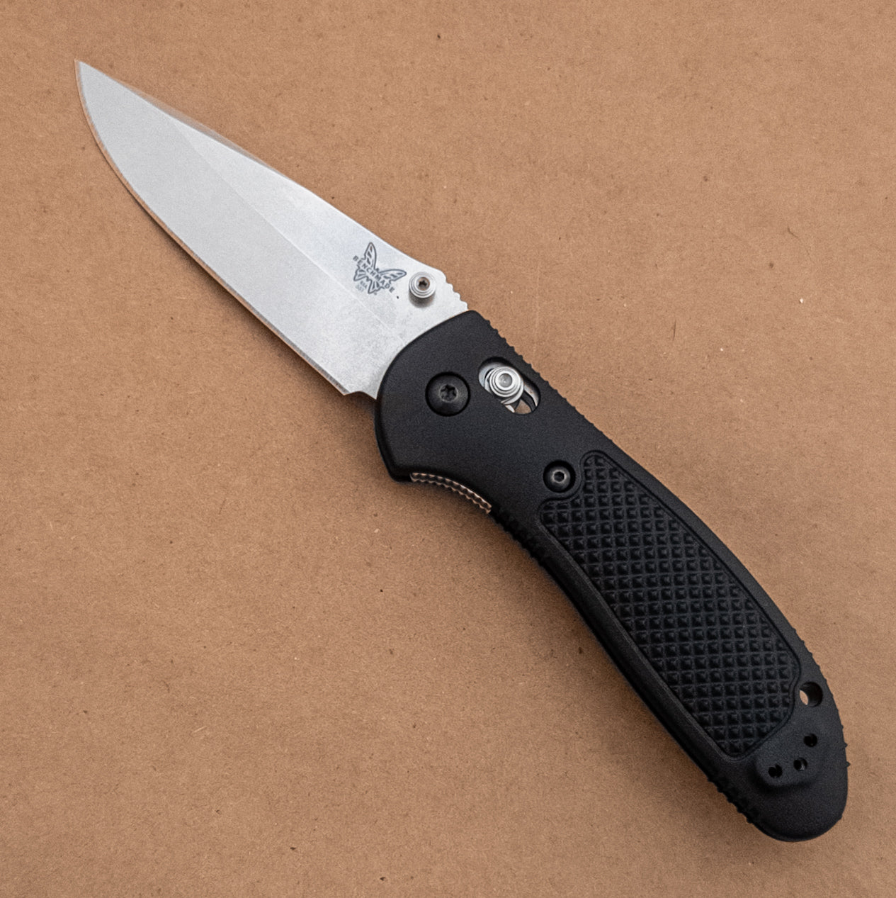 Benchmade Griptilian S30V Drop-Point 551